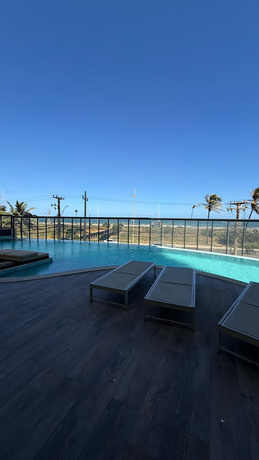 Apartamento no Beach Class Jaguaribe — andar alto, nascente — foto 3