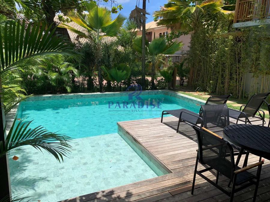 Apartamento duplex em Praia do Forte — 3 suítes, a 100 m do mar — foto 1