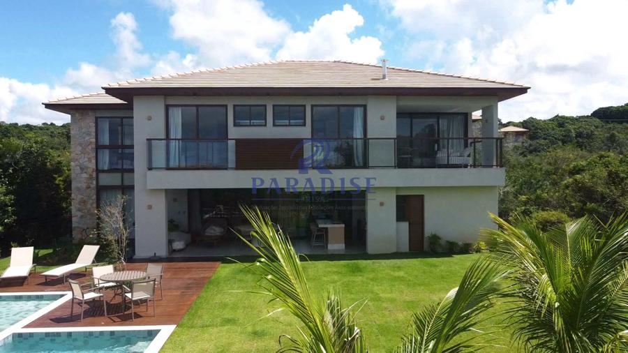 Casa das Bromélias em Praia do Forte — 5 suítes, piscina e lazer completo — foto 1