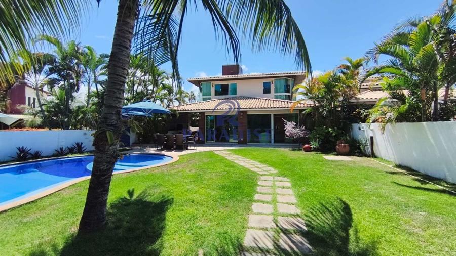 Casa duplex em Guarajuba a 150 m da praia — 6 quartos, 5 suítes, piscina privativa — foto 1