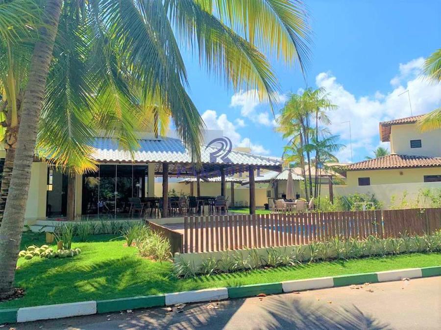 Casa duplex em Guarajuba — condomínio fechado, 5 quartos, piscina e área gourmet — foto 1