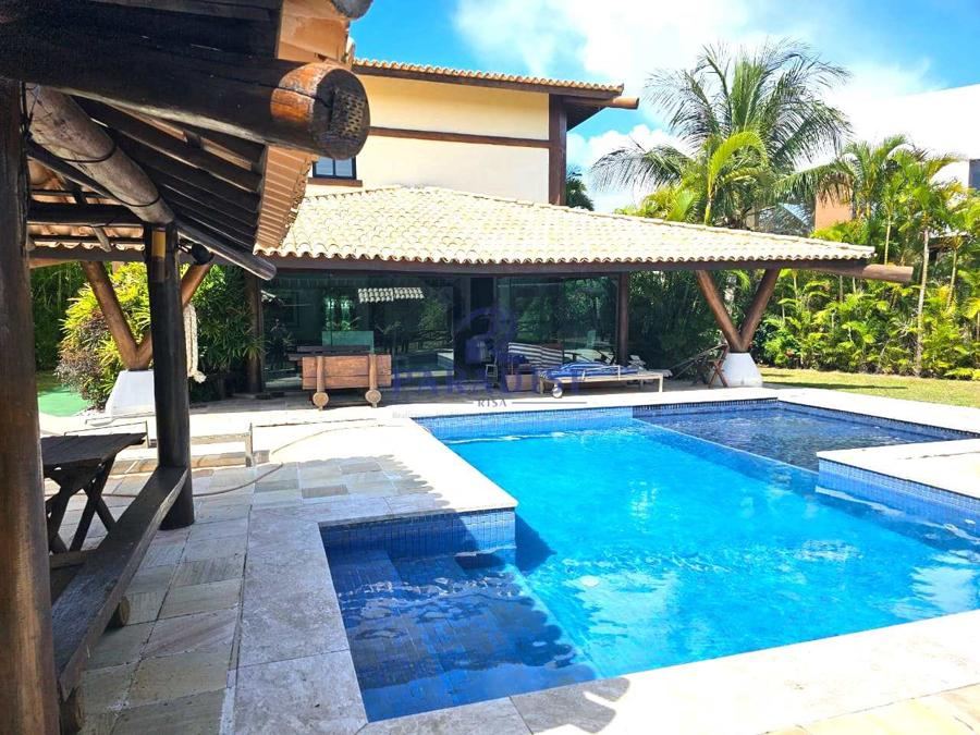 Casa duplex em Praia do Forte no Condomínio Iberostar — 4 suítes, alto padrão — foto 1