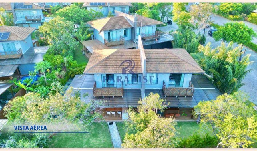 Casa duplex na Praia do Forte — 3 suítes, condomínio fechado com lazer completo — foto 1