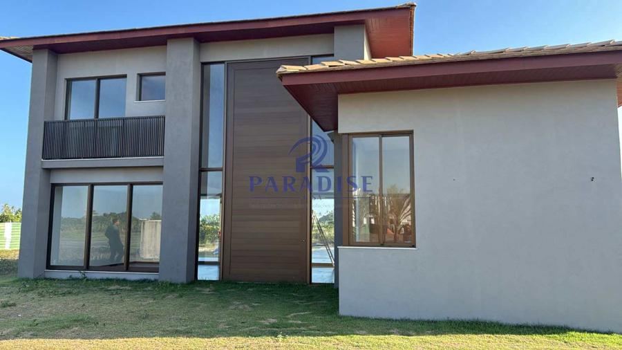 Casa em Praia do Forte, cond. Villas Iberostar — 5 suítes, terreno de 603 m² — foto 1