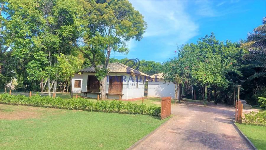Casa térrea em Itacimirim, Condomínio Quinta das Lagoas — 3 suítes, alto padrão — foto 1