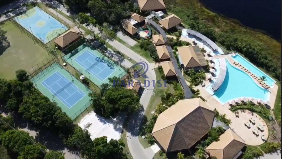 Terreno em condomínio na Praia do Forte — 700 m², clube completo — foto 1
